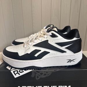 Reebok ATR Chill